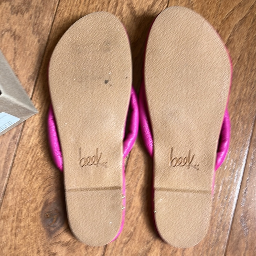 Been Sunbird Flip Flops Fushia Sz 8 New in Box! - Picture 4 of 4